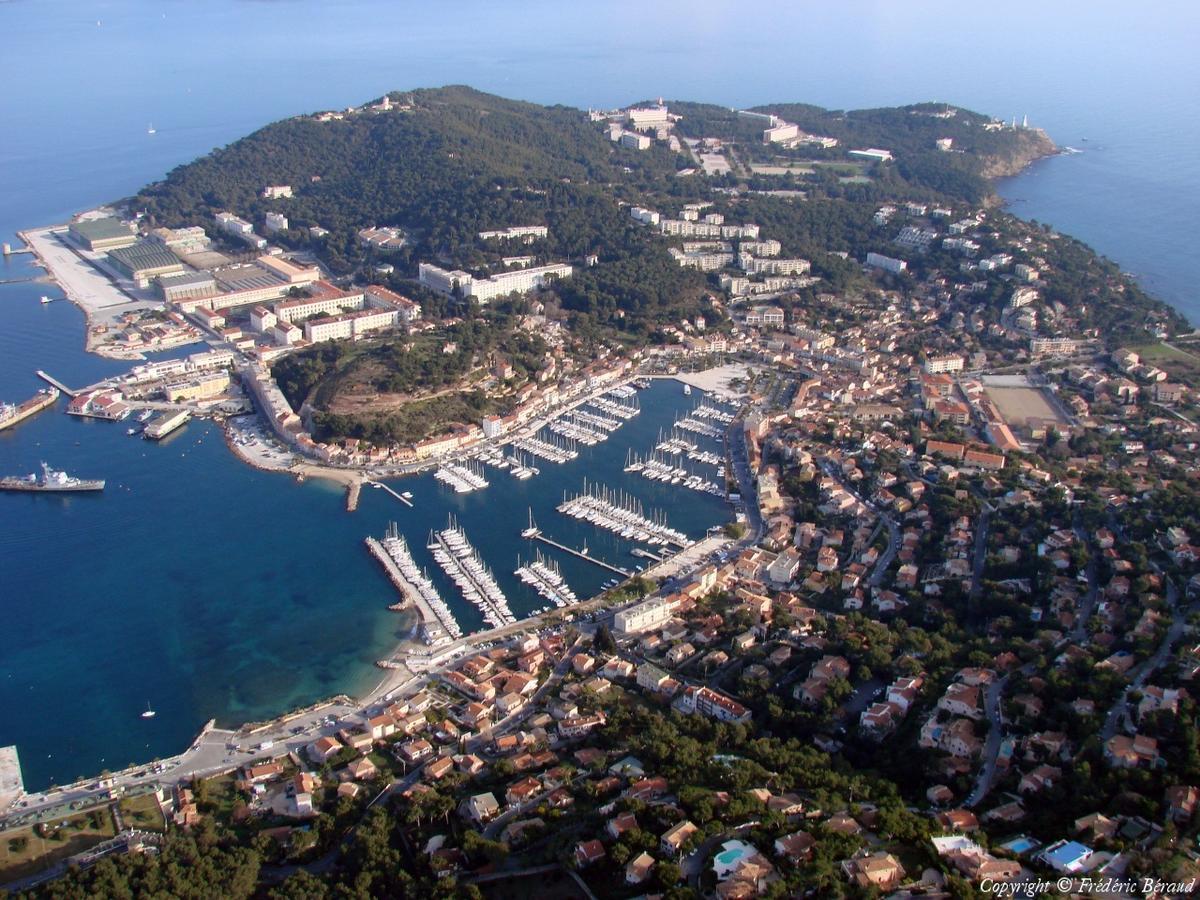 Résidence Néméa Le Cap Azur Saint-Mandrier-sur-Mer Esterno foto